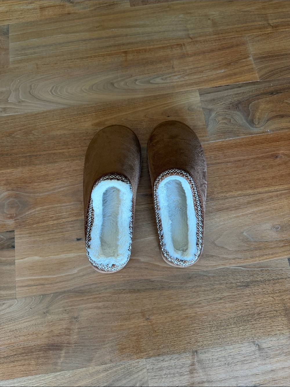 Women’s Casual Brown Cozy Slip-On Slippers